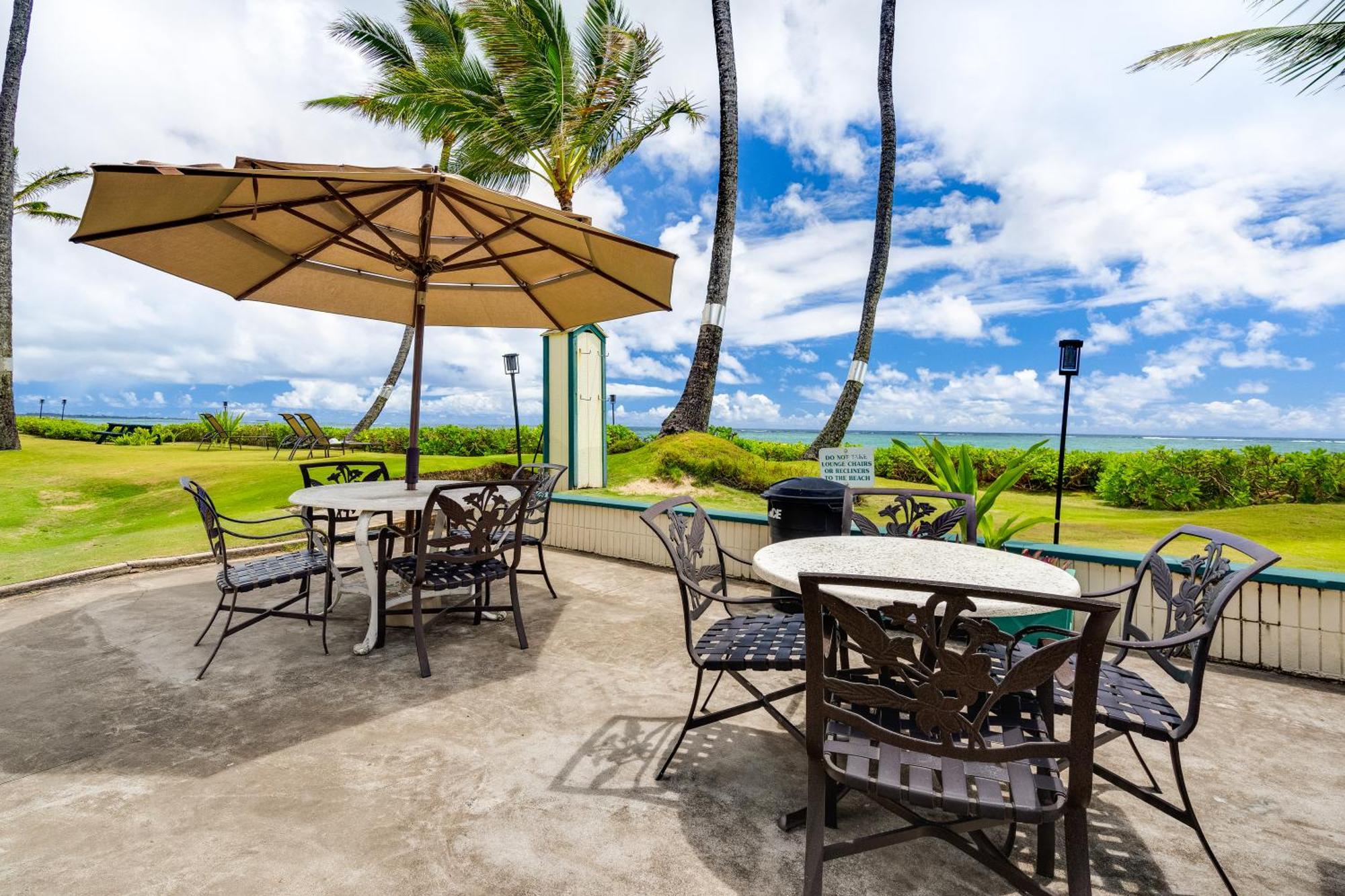 Pats At Punalu'U Aparthotel Hau'ula Exterior photo